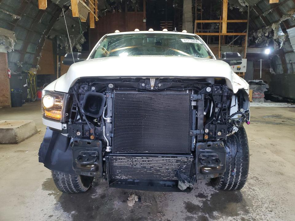 41716896 :رقم المزاد ، 3C63R3EL0JG408381 vin ، 2018 Ram 3500 مزاد بيع