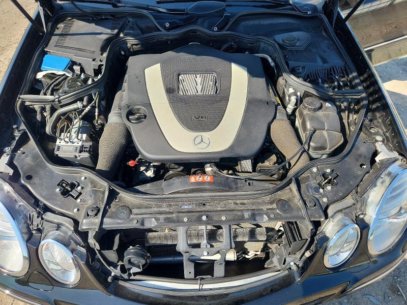 53429936 :رقم المزاد ، WDBUF87X27B121868 vin ، 2007 Mercedes-benz E مزاد بيع