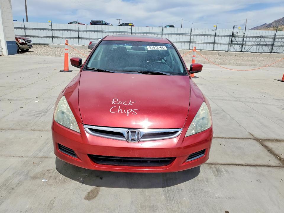 51918166 :رقم المزاد ، 1HGCM66527A058091 vin ، 2007 Honda Accord مزاد بيع