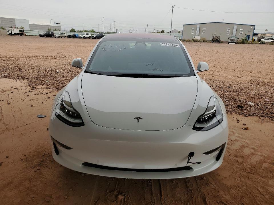52228206 :رقم المزاد ، 5YJ3E1EA7JF020478 vin ، 2018 Tesla Model 3 مزاد بيع