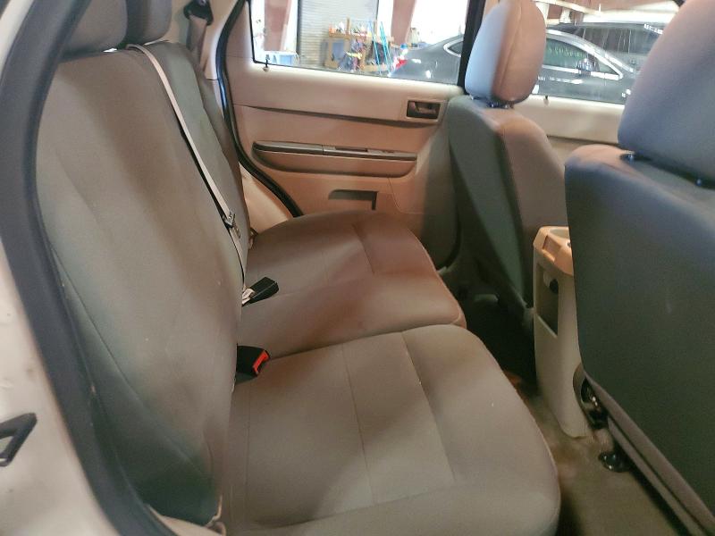 2010 Ford Escape მანქანა იყიდება აუქციონზე, vin: 1FMCU0C73AKC65944, აუქციონის ნომერი: 54084586