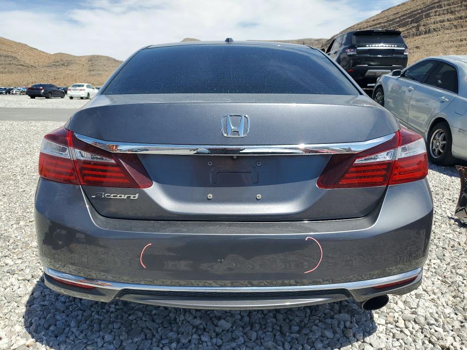 2017 Honda Accord მანქანა იყიდება აუქციონზე, vin: 1HGCR2F95HA068256, აუქციონის ნომერი: 52393886