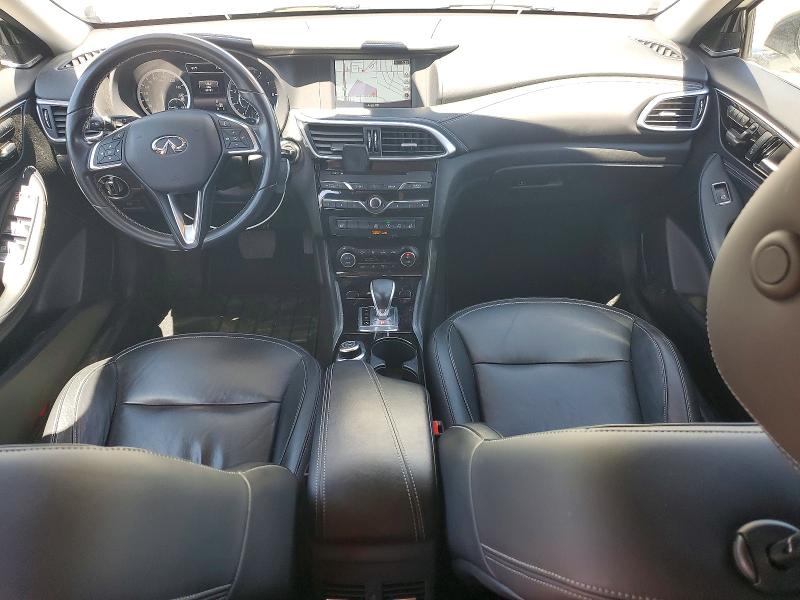 52719356 :رقم المزاد ، SJKCH5CR3HA022901 vin ، 2017 Infiniti Qx30 مزاد بيع