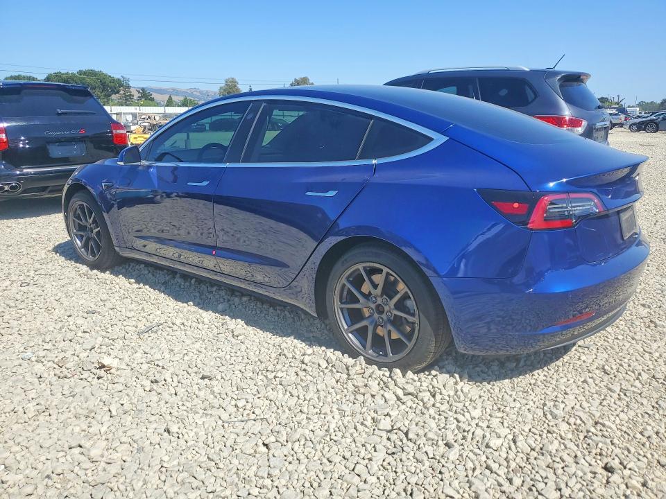 53741216 :رقم المزاد ، 5YJ3E1EA5LF705923 vin ، 2020 Tesla Model 3 مزاد بيع