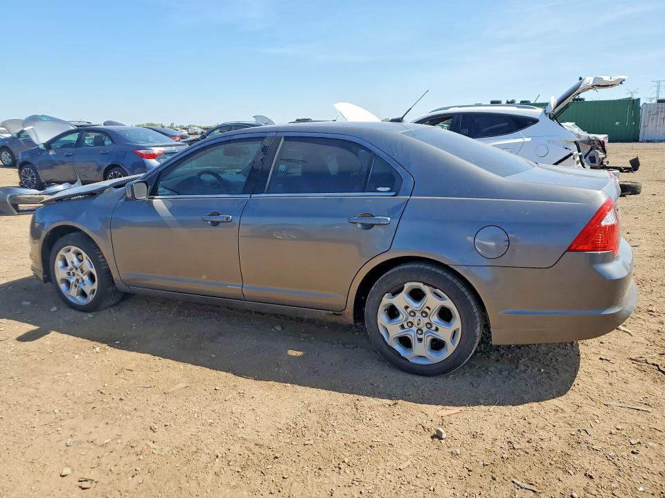2010 Ford Fusion მანქანა იყიდება აუქციონზე, vin: 3FAHP0HG4AR118883, აუქციონის ნომერი: 53319616