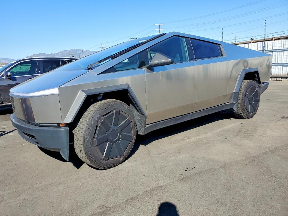 Продаж на аукціоні авто 2024 Tesla Cybertruck, vin: 7G2CEHED6RA024210, номер лоту: 52935046