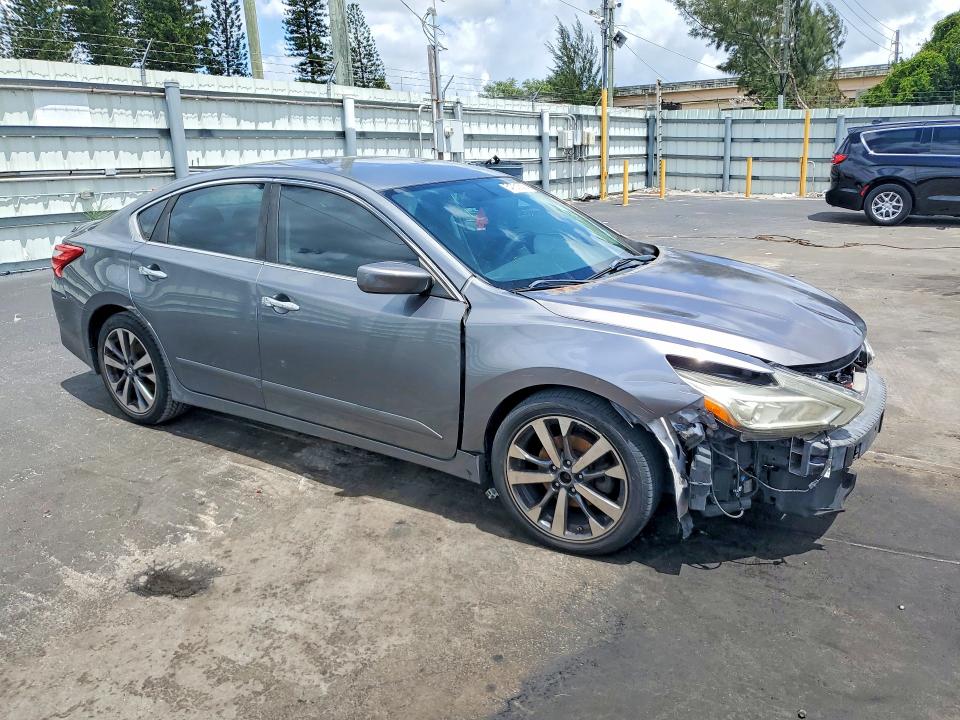 54751606 :رقم المزاد ، 1N4AL3AP1GC261628 vin ، 2016 Nissan Altima مزاد بيع