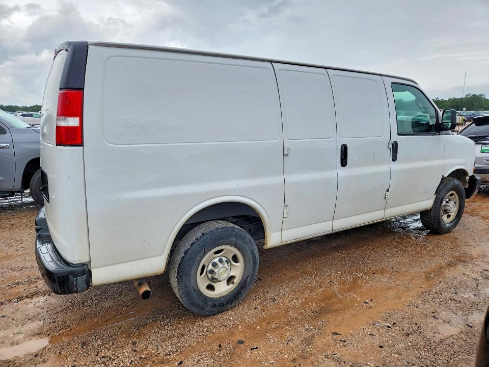 Продаж на аукціоні авто 2022 Chevrolet Express G2500, vin: 1GCWGAFP5N1174986, номер лоту: 55323556