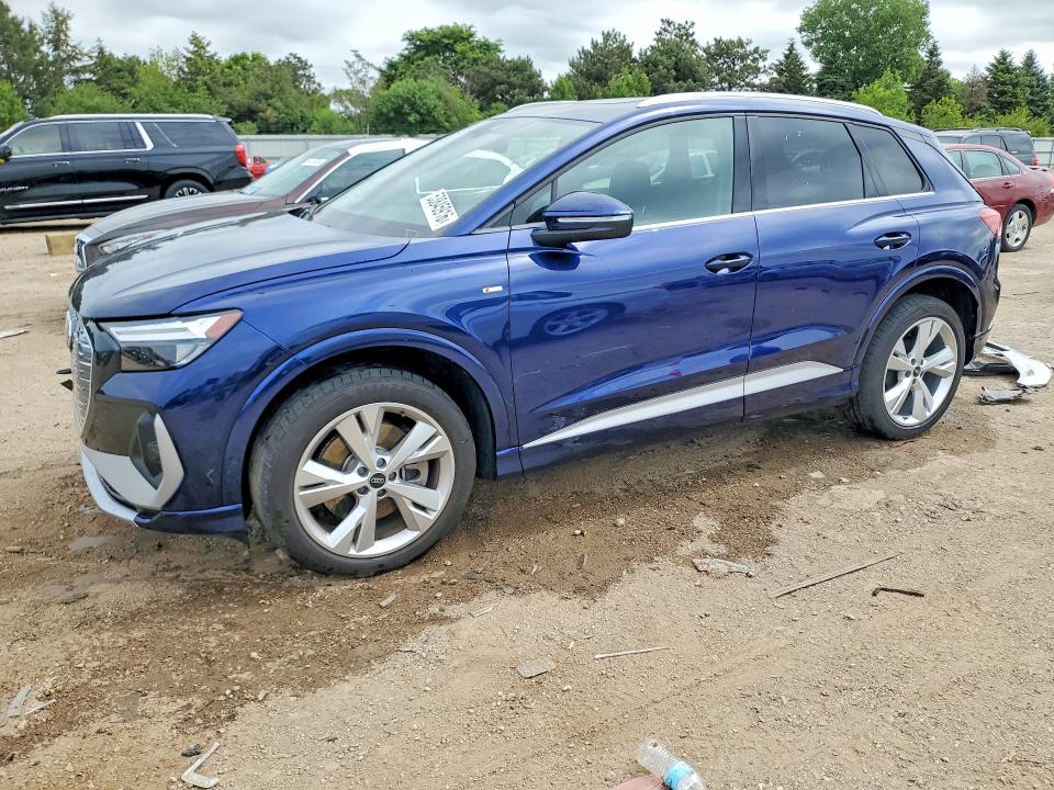 2023 Audi Q4 E-tron მანქანა იყიდება აუქციონზე, vin: WA1L2BFZ3PP035586, აუქციონის ნომერი: 53845916