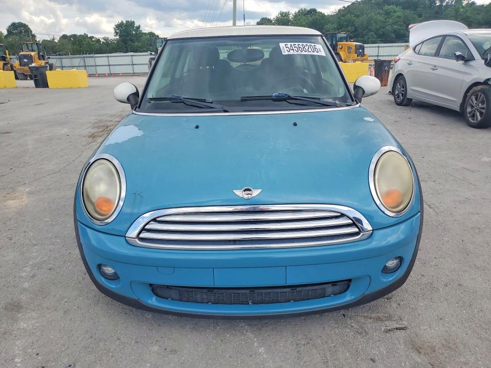 54568206 :رقم المزاد ، WMWMF335X8TT67133 vin ، 2008 Mini Cooper مزاد بيع