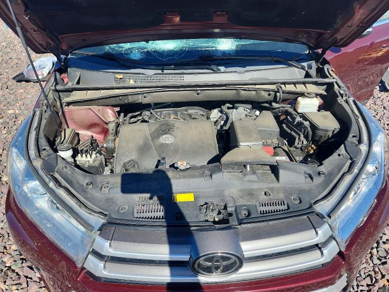 53000726 :رقم المزاد ، 5TDJZRFH1KS953151 vin ، 2019 Toyota Highlander مزاد بيع
