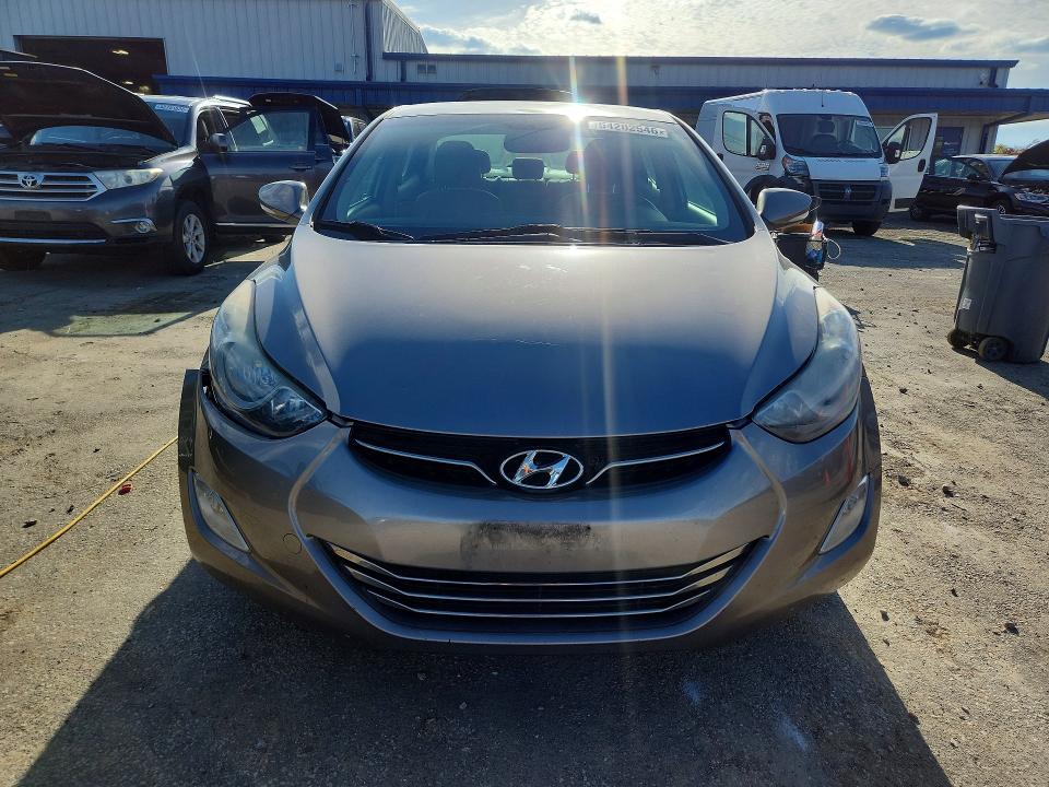 2013 Hyundai Elantra მანქანა იყიდება აუქციონზე, vin: 5NPDH4AE6DH228170, აუქციონის ნომერი: 54202546