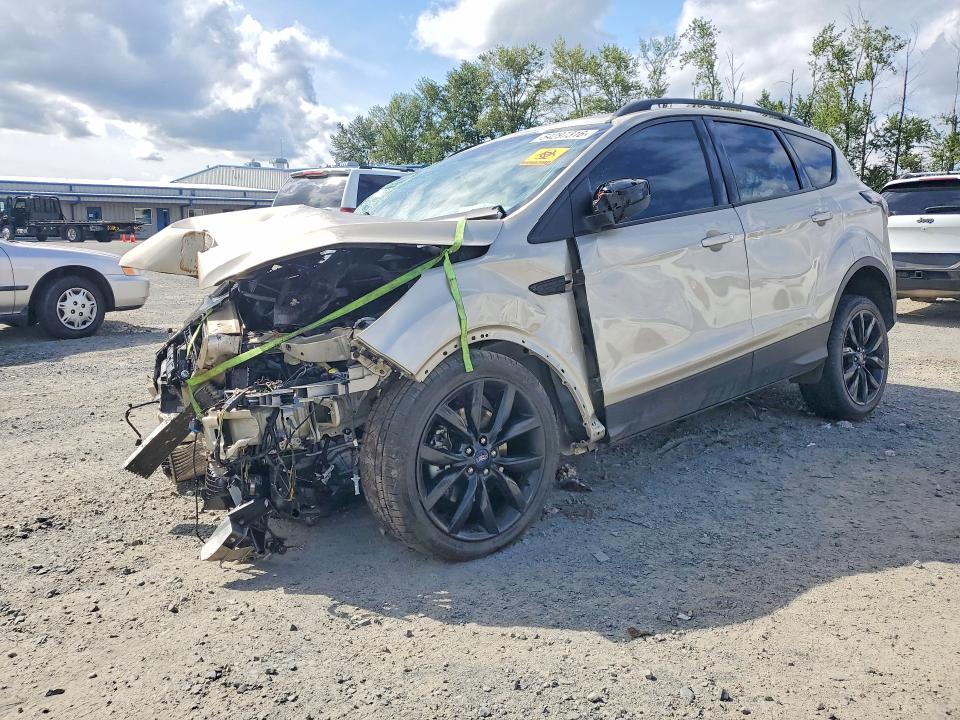 2017 Ford Escape მანქანა იყიდება აუქციონზე, vin: 1FMCU9G96HUB80515, აუქციონის ნომერი: 54297316