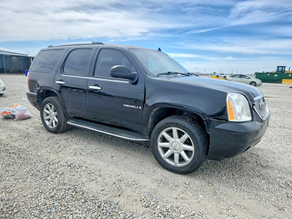 52085626 :رقم المزاد ، 1GKFK63817J321269 vin ، 2007 Gmc Yukon مزاد بيع