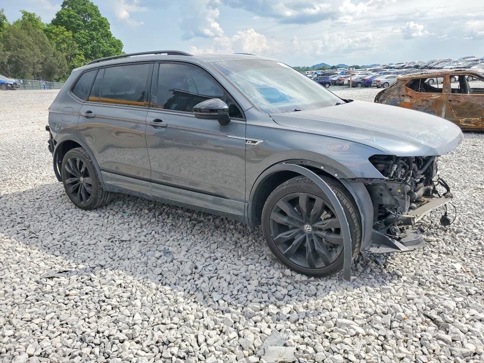 54241136 :رقم المزاد ، 3VV3B7AX0MM154918 vin ، 2021 Volkswagen Tiguan مزاد بيع