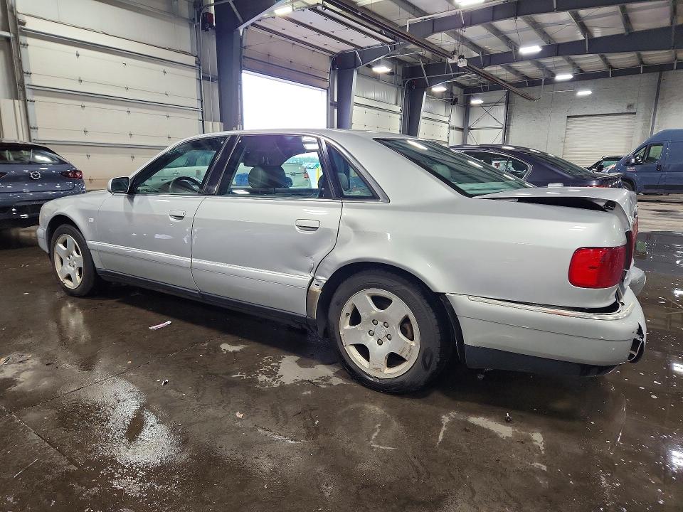 54792026 :رقم المزاد ، WAUML54D11N004420 vin ، 2001 Audi A8 مزاد بيع