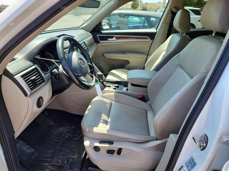 53807216 :رقم المزاد ، 1V2MR2CA6JC527482 vin ، 2018 Volkswagen Atlas مزاد بيع