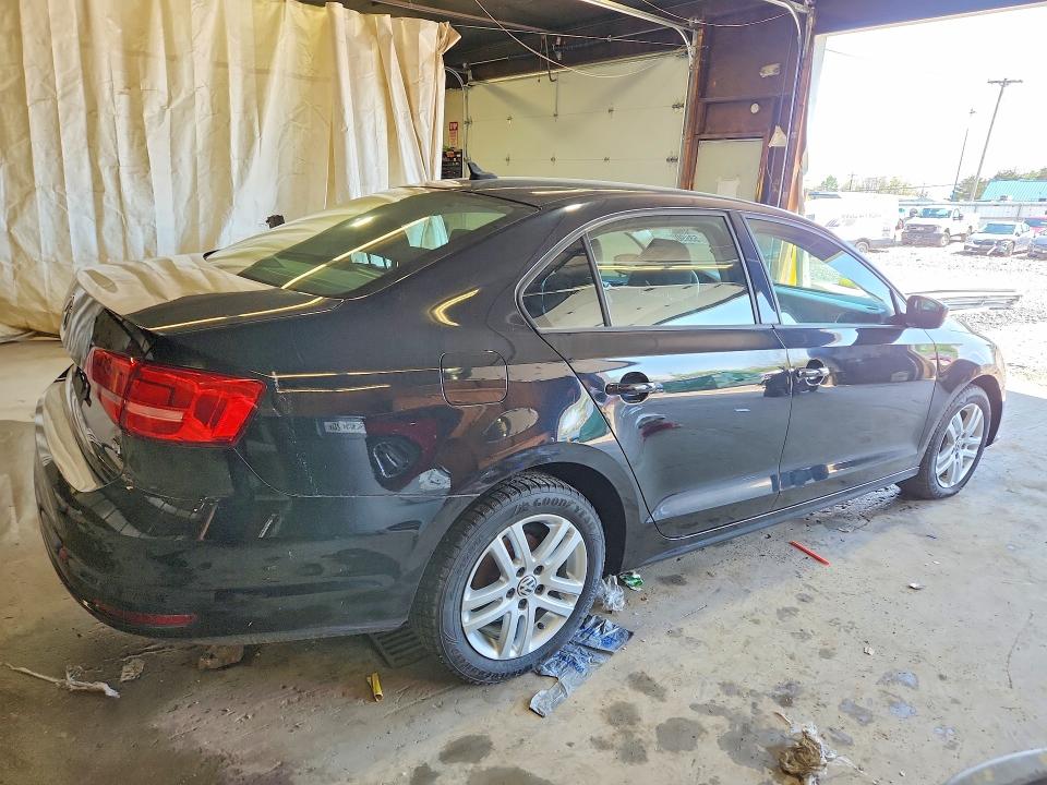 53990226 :رقم المزاد ، 3VW3A7AJ6FM246290 vin ، 2015 Volkswagen Jetta مزاد بيع