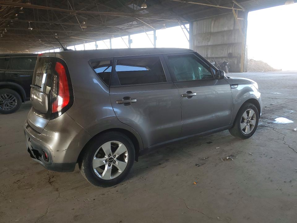 53572166 :رقم المزاد ، KNDJN2A20J7563740 vin ، 2018 Kia Soul مزاد بيع