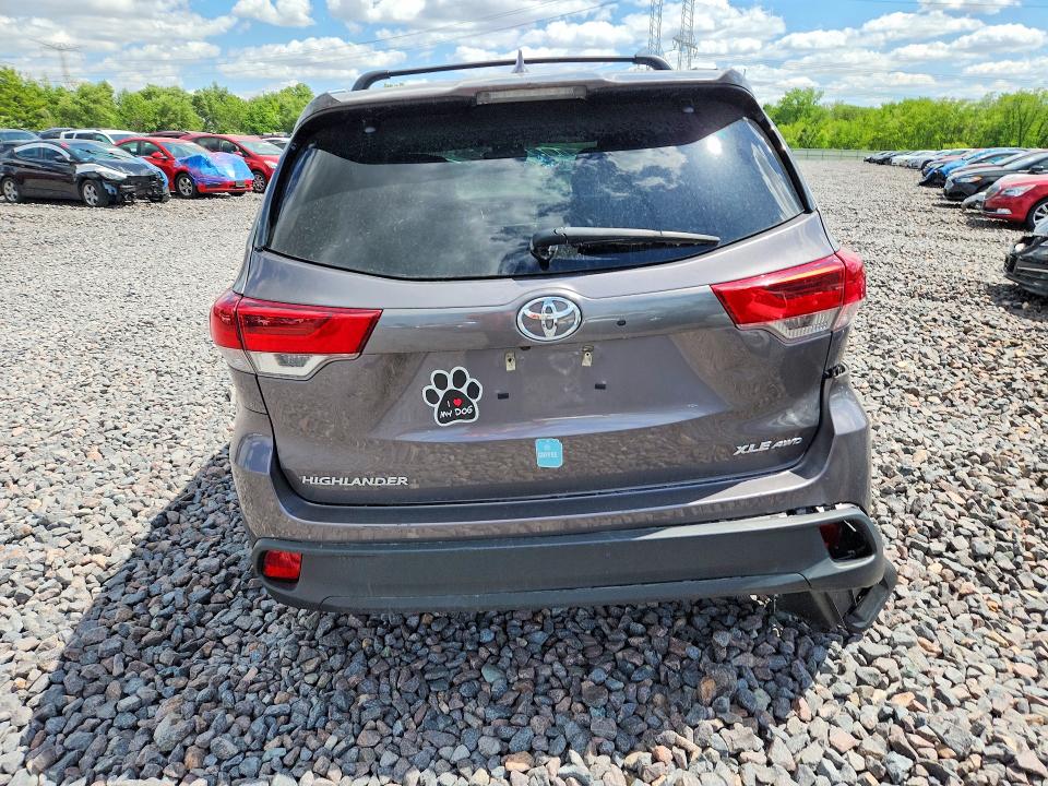 Продаж на аукціоні авто 2019 Toyota Highlander, vin: 5TDJZRFH3KS581277, номер лоту: 48686716