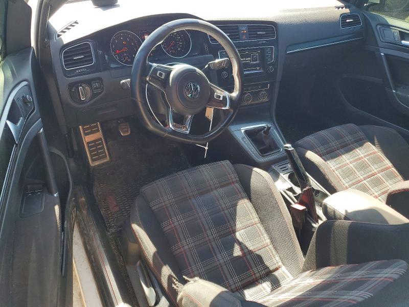 52058376 :رقم المزاد ، 3VWYT7AU5FM081617 vin ، 2015 Volkswagen Gti مزاد بيع