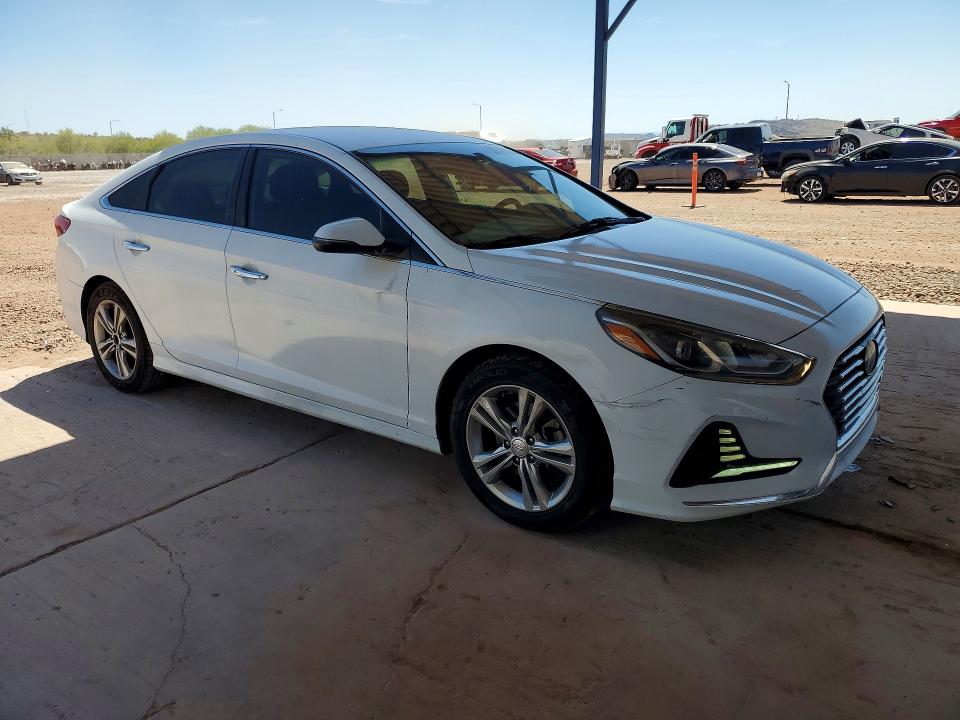 53572646 :رقم المزاد ، 5NPE34AF4JH597472 vin ، 2018 Hyundai Sonata مزاد بيع