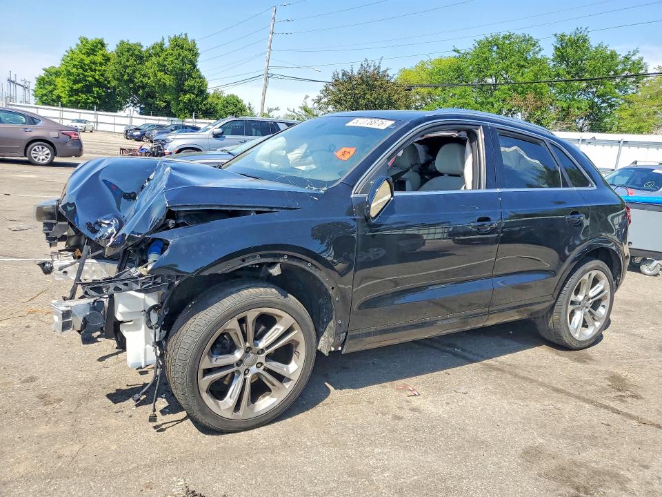 Продажа на аукционе авто 2015 Audi Q3, vin: WA1GFCFS5FR013588, номер лота: 61986346