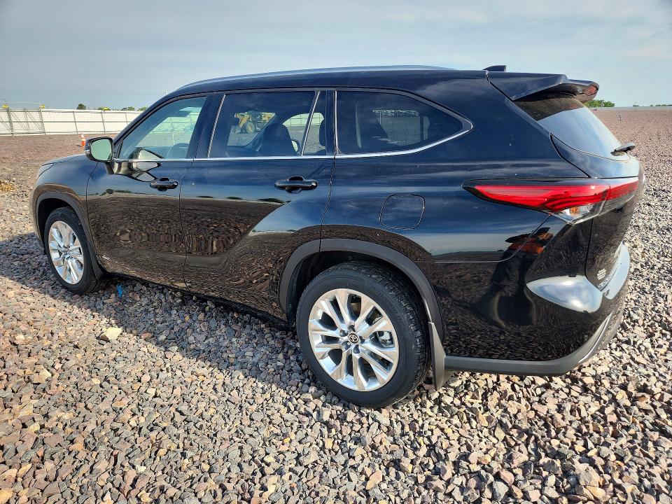 52835646 :رقم المزاد ، 5TDXBRCH9PS123950 vin ، 2023 Toyota Highlander Hybrid مزاد بيع
