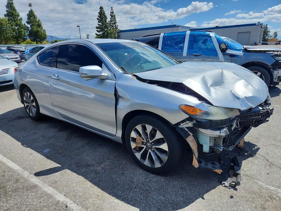 55211056 :رقم المزاد ، 1HGCT1B84EA012409 vin ، 2014 Honda Accord مزاد بيع