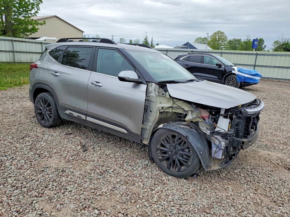 Продажа на аукционе авто 2022 Kia Seltos, vin: KNDEUCA24N7294335, номер лота: 53983936