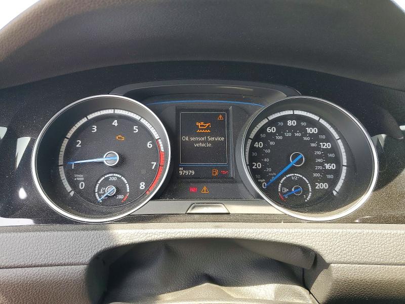 53649946 :رقم المزاد ، WVWWF7AU0HW171259 vin ، 2017 Volkswagen Golf R مزاد بيع