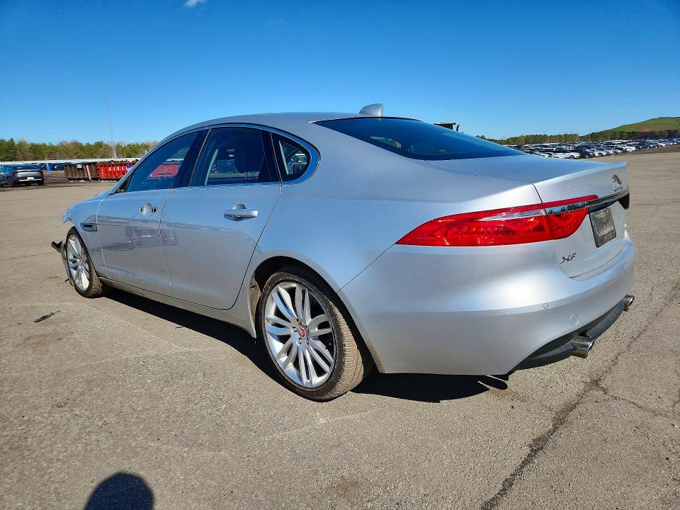 Продаж на аукціоні авто 2016 Jaguar Xf, vin: SAJBK4BV5GCY23875, номер лоту: 51585926