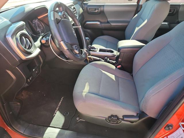 53560156 :رقم المزاد ، 3TMAZ5CN8JM061500 vin ، 2018 Toyota Tacoma مزاد بيع