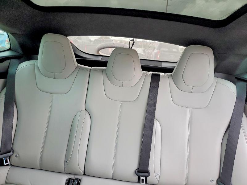 2016 Tesla Model S მანქანა იყიდება აუქციონზე, vin: 5YJSA1E15GF152798, აუქციონის ნომერი: 54978236