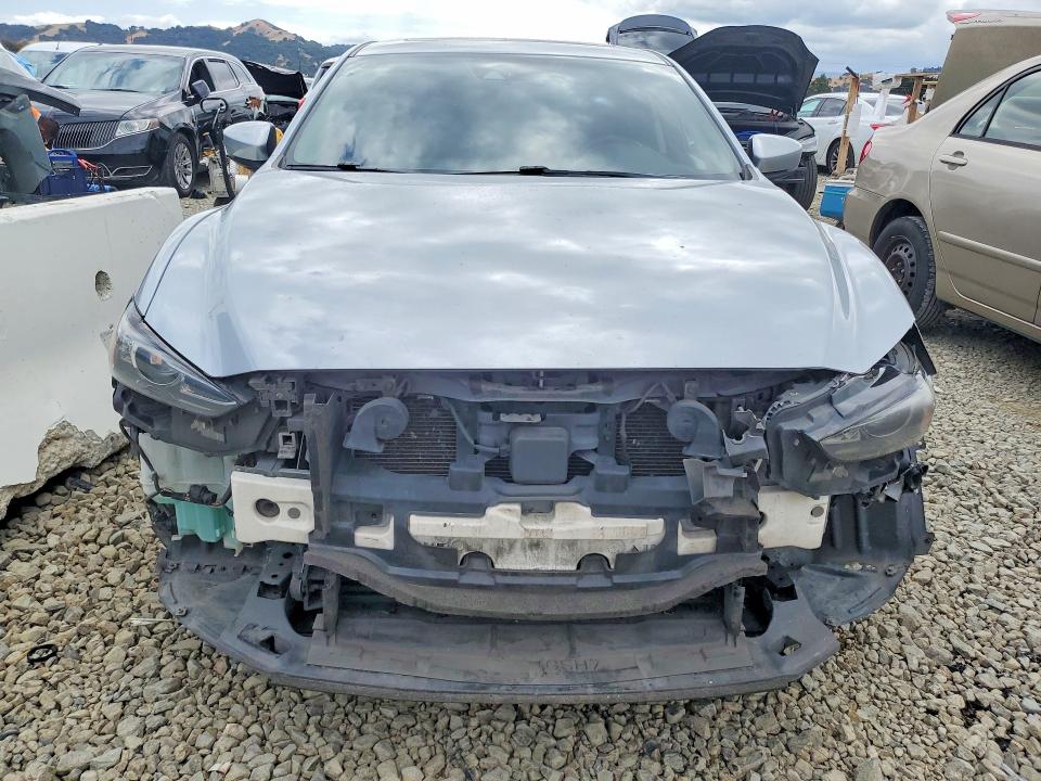 Продажа на аукционе авто 2018 Mazda 6, vin: JM1GL1VM3J1335109, номер лота: 55603396