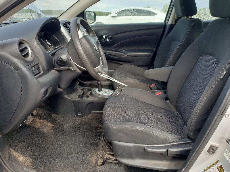 51840216 :رقم المزاد ، 3N1CN7AP3JL831566 vin ، 2018 Nissan Versa مزاد بيع