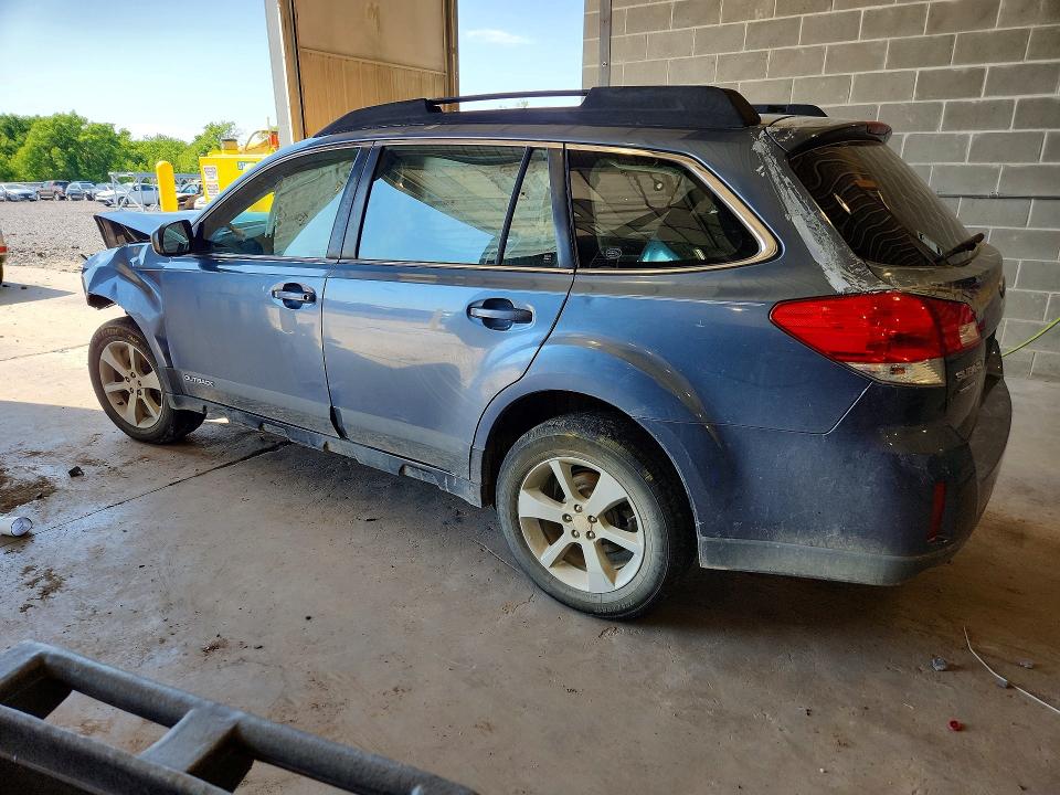 52915086 :رقم المزاد ، 4S4BRBAC7E3242949 vin ، 2014 Subaru Outback Sw 4wd مزاد بيع