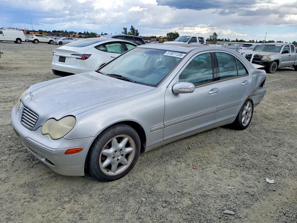 Auction sale of the 2003 Mercedes-benz C, vin: WDBRF81J23F391910, lot number: 51921126