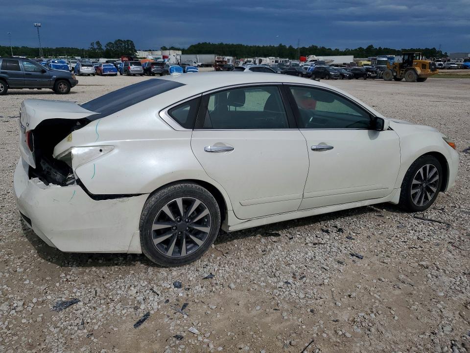 Продажа на аукционе авто 2017 Nissan Altima, vin: 1N4AL3AP3HC215848, номер лота: 54515366