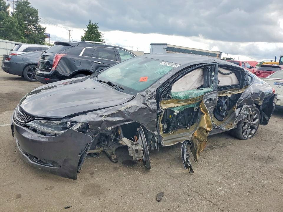 Продажа на аукционе авто 2015 Chrysler 200, vin: 1C3CCCBG1FN515105, номер лота: 52210926