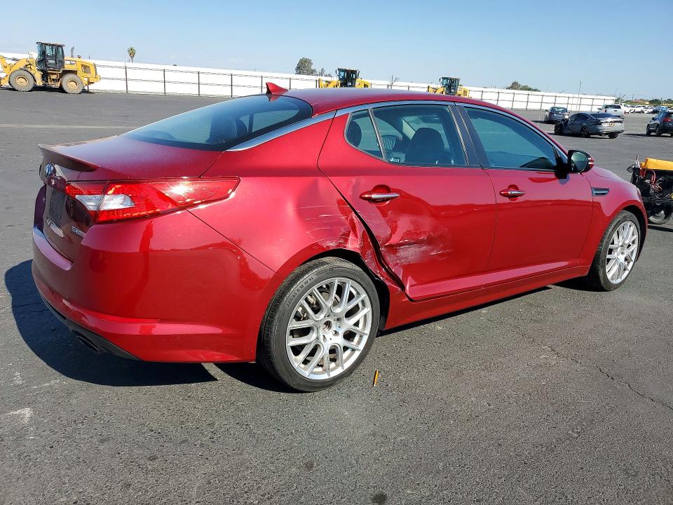 2013 Kia Optima მანქანა იყიდება აუქციონზე, vin: 5XXGR4A66DG217071, აუქციონის ნომერი: 52454976