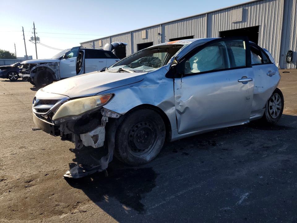 53915626 :رقم المزاد ، JTDBU4EE9B9156366 vin ، 2011 Toyota Corolla مزاد بيع