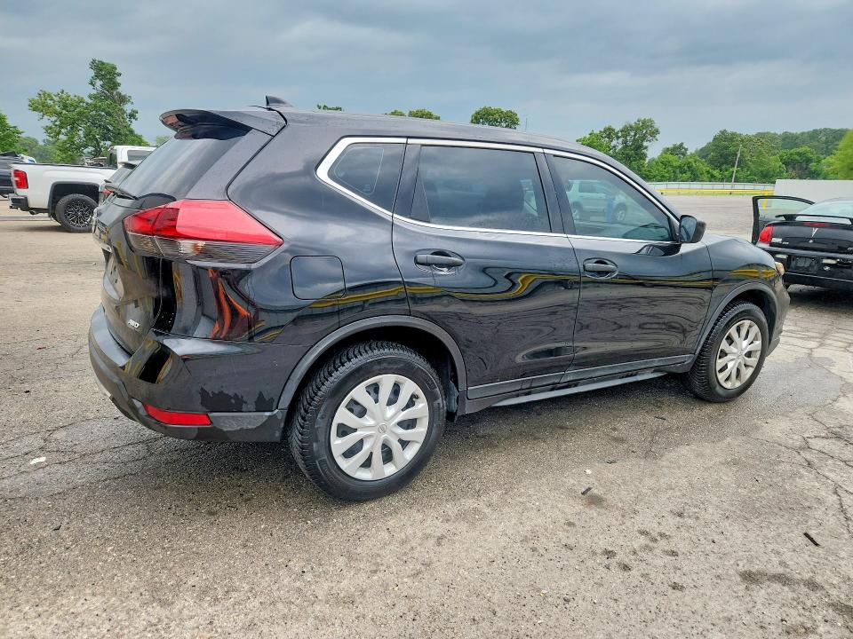 Продажа на аукционе авто 2017 Nissan Rogue, vin: 5N1AT2MV1HC811504, номер лота: 53044416