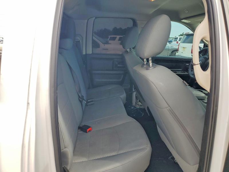 55402976 :رقم المزاد ، 1C6RR6FT9KS683851 vin ، 2019 Ram 1500 Classic مزاد بيع
