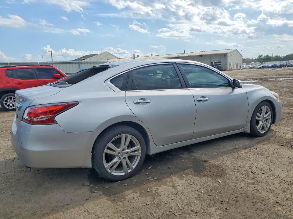 Продажа на аукционе авто 2015 Nissan Altima, vin: 1N4BL3AP6FC439701, номер лота: 52220616