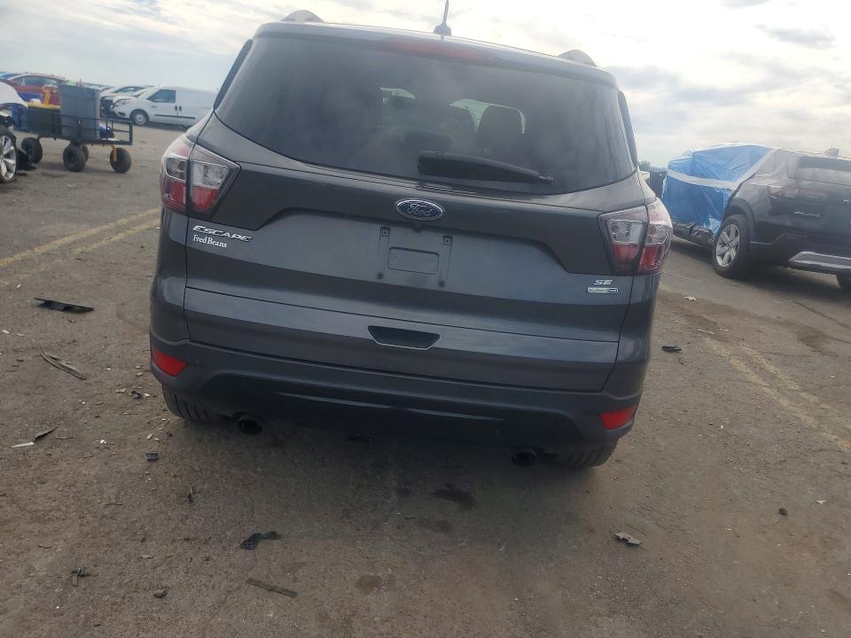 Продаж на аукціоні авто 2017 Ford Escape, vin: 1FMCU9GD5HUA87635, номер лоту: 54851676