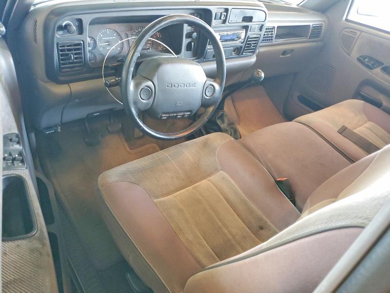 53855286 :رقم المزاد ، 1B7KF23W0TJ121533 vin ، 1996 Dodge Ram 2500 مزاد بيع