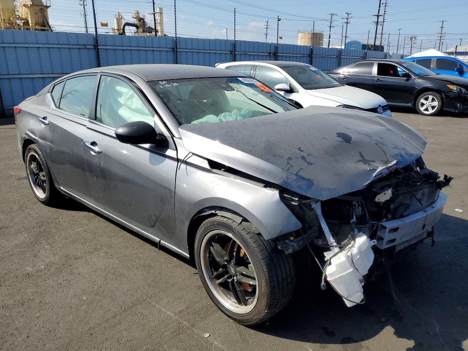 2024 Nissan Altima მანქანა იყიდება აუქციონზე, vin: 1N4BL4BV7RN318705, აუქციონის ნომერი: 49964636