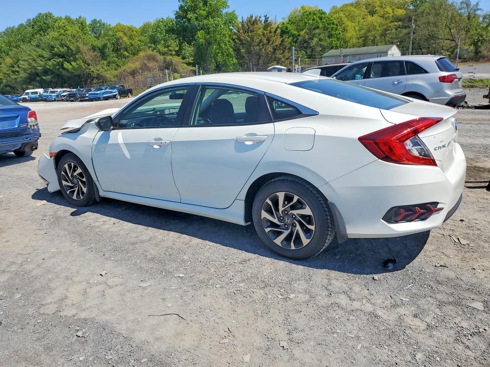 Продажа на аукционе авто 2018 Honda Civic, vin: 19XFC2F79JE016742, номер лота: 52156466