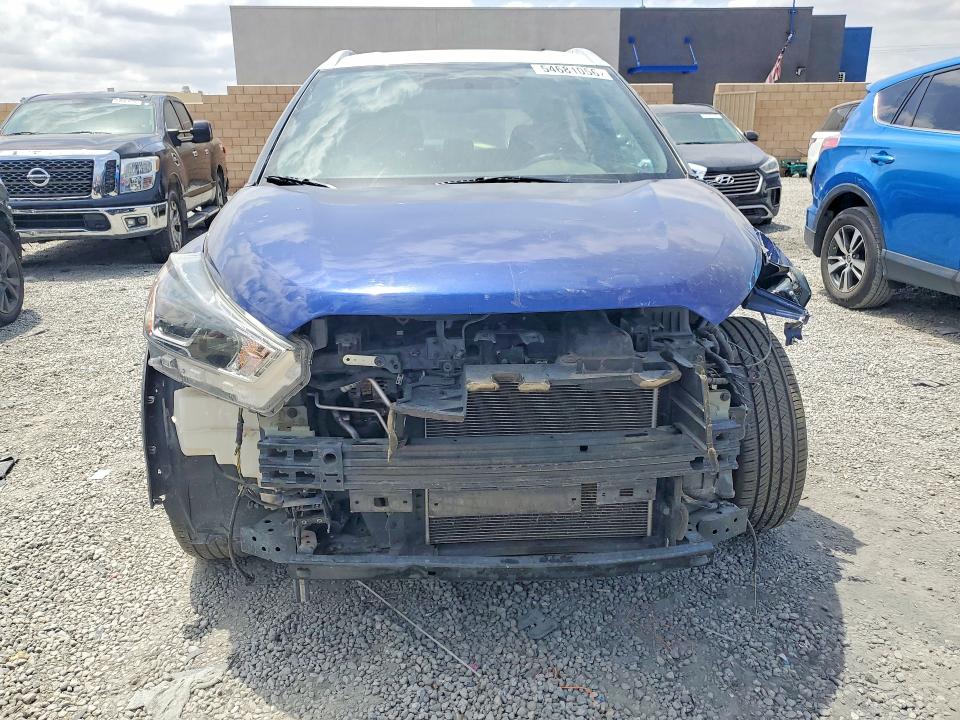 2018 Nissan Kicks მანქანა იყიდება აუქციონზე, vin: 3N1CP5CU5JL521498, აუქციონის ნომერი: 54681056